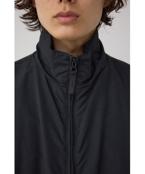 AZUL by moussy（アズールバイマウジー）の「ゴープコアスタンドベスト（ベスト・メンズ・チャコールグレー/ライトブラウン/ブラック・FREE）」の10枚目の写真