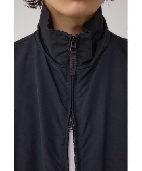 AZUL by moussy（アズールバイマウジー）の「ゴープコアスタンドベスト（ベスト・メンズ・チャコールグレー/ライトブラウン/ブラック・FREE）」の12枚目の写真