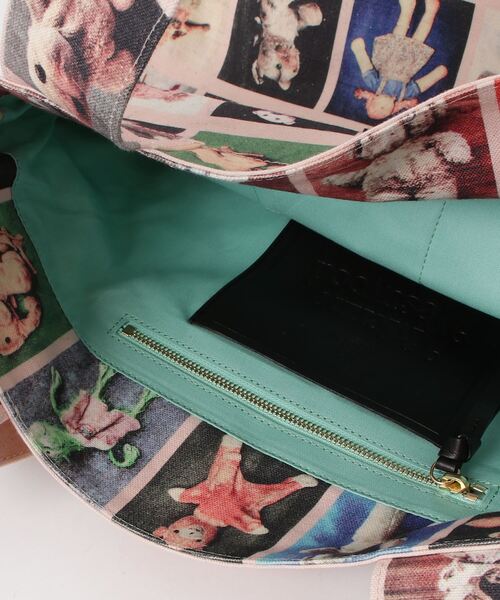Vivienne Westwood（ヴィヴィアンウエストウッド）の「CANVAS