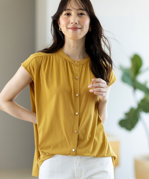 ANY SIS（エニィスィス）の「ハイストレッチスムース2WAY ブラウス（シャツ/ブラウス・レディース・ワイン系/アイボリー系/ダークグリーン系/ダークブラウン系/イエロー系/ネイビー系・2）」の6枚目の写真