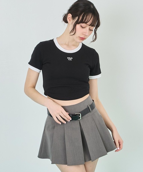 ANAP(アナップ)の「配色 リボン 刺繍 コンパクト リンガー Tシャツ(Tシャツ/カットソー・レディース・ホワイト/ピンク/ブラック・FREE)」の3枚目の写真
