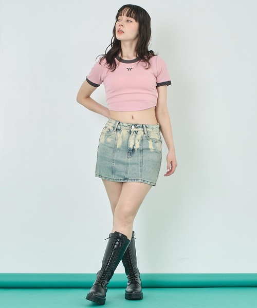 ANAP(アナップ)の「配色 リボン 刺繍 コンパクト リンガー Tシャツ(Tシャツ/カットソー・レディース・ホワイト/ピンク/ブラック・FREE)」の4枚目の写真