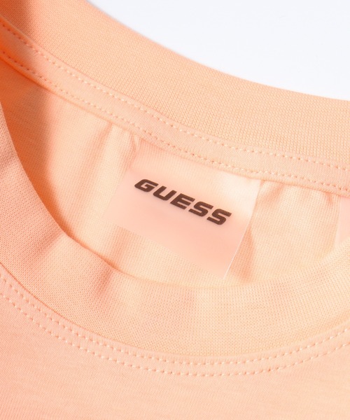 Guess(ゲス)の「GUESS EDWINA CROP TEE Tシャツ(Tシャツ/カットソー・レディース・ピンク/ライトグリーン/オレンジ・S/M)」の7枚目の写真
