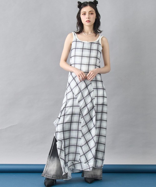 ANAP(アナップ)の「チェック柄 アシメ フレア キャミワンピース(ワンピース・レディース・ベージュ/ネイビー/ホワイト・FREE)」の20枚目の写真