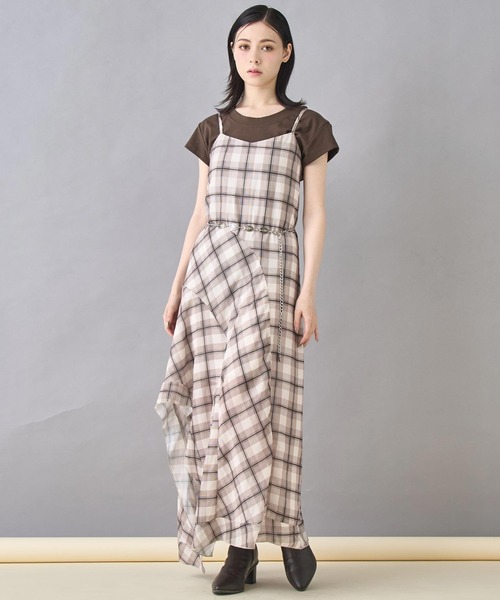 ANAP(アナップ)の「チェック柄 アシメ フレア キャミワンピース(ワンピース・レディース・ベージュ/ネイビー/ホワイト・FREE)」の18枚目の写真