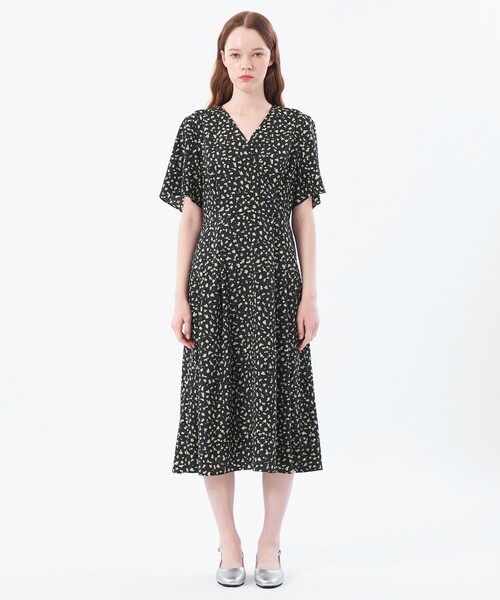 MACKINTOSH PHILOSOPHY（ﾏｯｷﾝﾄｯｼｭ ﾌｨﾛｿﾌｨｰ）の「ペイントドットワンピース（ワンピース・レディース・ブラック/ライトブルー・36/38/34）」の7枚目の写真