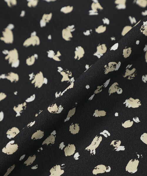 MACKINTOSH PHILOSOPHY（ﾏｯｷﾝﾄｯｼｭ ﾌｨﾛｿﾌｨｰ）の「ペイントドットワンピース（ワンピース・レディース・ブラック/ライトブルー・36/38/34）」の4枚目の写真