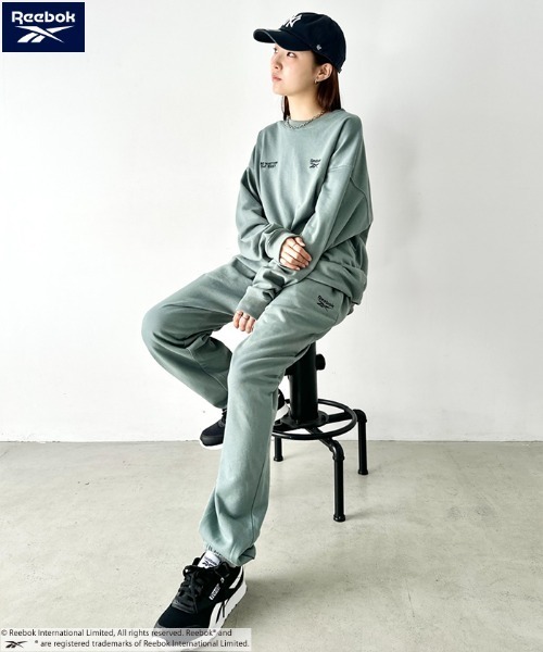 Reebok(リーボック)の「Reebok(リーボック)/オーバーサイズ ロゴスウェット セットアップ 上下セット(セットアップ・レディース・ネイビー/グリーン/ブラック/アッシュグレー・M/L/XL)」の6枚目の写真