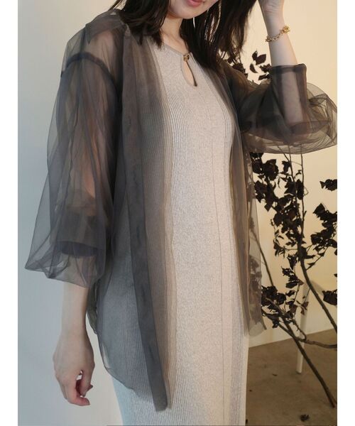 LAGUNAMOON（ラグナムーン）の「メタルボタンデザインニットワンピース（ワンピース・レディース・ベージュ/チャコールグレー/ピンク・MEDIUM/SMALL）」の10枚目の写真