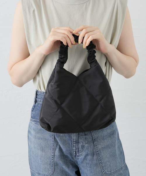 COLDE (コルデ)の「COLDE/コルデ 2WAYキルティングトートバッグ(ショルダーバッグ・レディース・ブラック/チャコールグレー・FREE)」の12枚目の写真