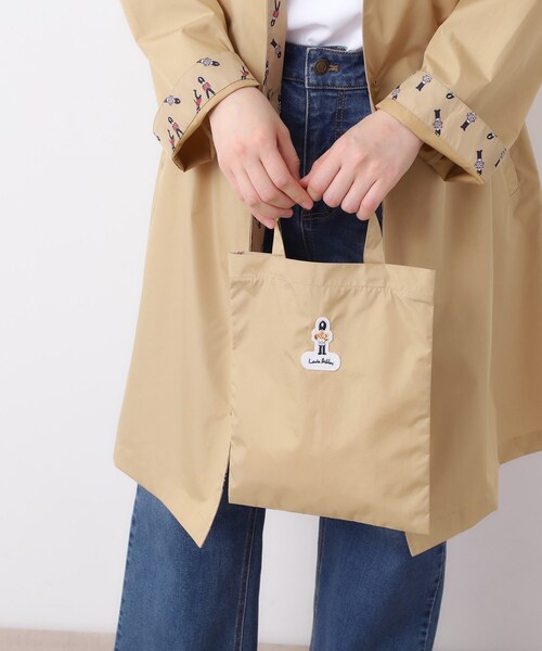 LAURA ASHLEY(ローラアシュレイ)の「【撥水・防水加工/脇下通気口/収納袋付き】ヴィンテージソルジャー柄 レインコート(その他アウター・レディース・ベージュ系その他3/アイボリー系/ブルー系その他2・00)」の21枚目の写真