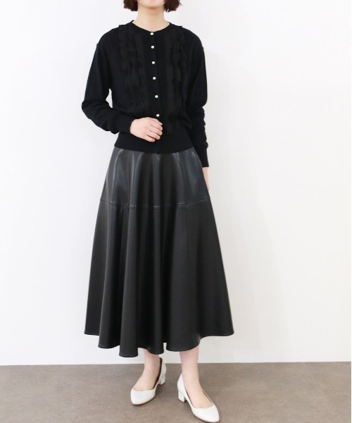 Marilyn Moon(マリリンムーン)の「frill & ripple cardigan(カーディガン/ボレロ・レディース・アイボリー/ブラック/レッド/ピンク/ネイビー・FREE)」の17枚目の写真