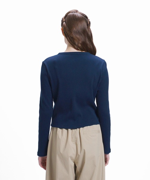 LACOSTE（ラコステ）の「ショート丈 リブジャージカーディガン（カーディガン/ボレロ・レディース・パープル/オリーブ/ブラック/ライトグレー/ライトピンク/ネイビー・34/38/36/40）」の16枚目の写真