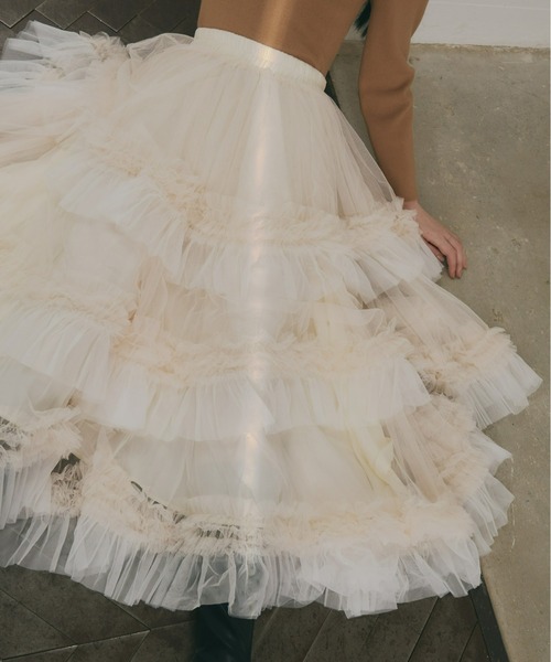 Olu.（オルドット）の「ボリュームティアードスカート（スカート・レディース・アイボリー/ブラック/ブラウン・FREE）」の7枚目の写真