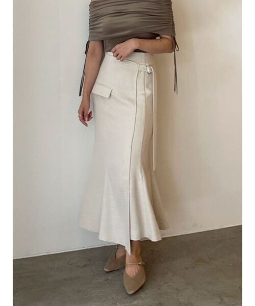 LAGUNAMOON（ラグナムーン）の「ツイードウエストアシメナローフレアスカート（スカート・レディース・ブラウン/ブラック/アイボリー・MEDIUM/SMALL）」の2枚目の写真