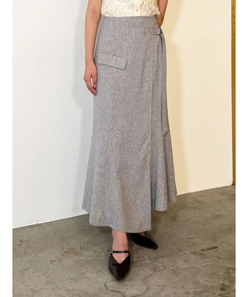 LAGUNAMOON（ラグナムーン）の「ツイードウエストアシメナローフレアスカート（スカート・レディース・ブラウン/ブラック/アイボリー・MEDIUM/SMALL）」の4枚目の写真