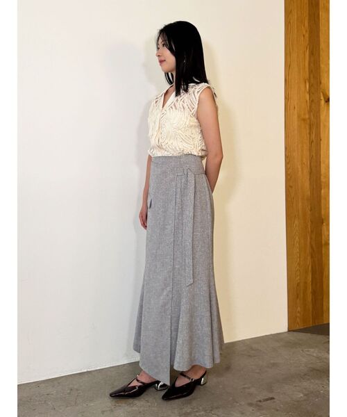 LAGUNAMOON（ラグナムーン）の「ツイードウエストアシメナローフレアスカート（スカート・レディース・ブラウン/ブラック/アイボリー・MEDIUM/SMALL）」の9枚目の写真