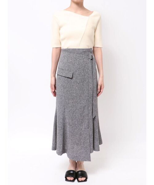 LAGUNAMOON（ラグナムーン）の「ツイードウエストアシメナローフレアスカート（スカート・レディース・ブラウン/ブラック/アイボリー・MEDIUM/SMALL）」の18枚目の写真