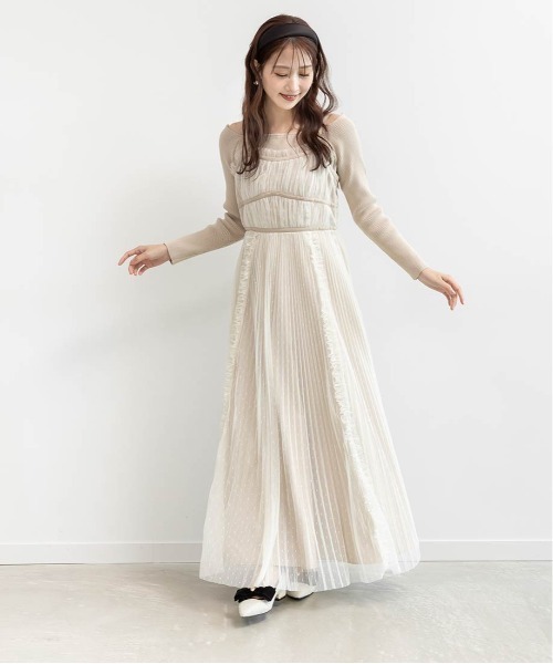 RANDA(ランダ)の「ベロアリボンクラシカルフラットパンプス(パンプス・レディース・アイボリー/ブラック/グレー・25/22.5/22/23/23.5/24/24.5/25.5)」の11枚目の写真
