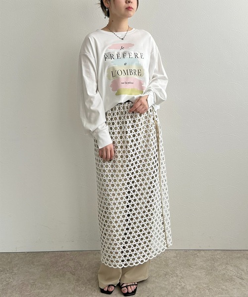 LHELBIE(レルビエ)の「ロゴペイントロンT(Tシャツ/カットソー・レディース・ブラック/ホワイト・M)」の12枚目の写真