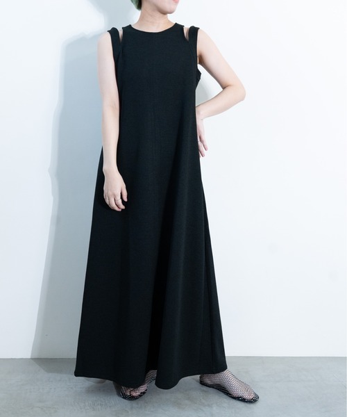 MIDVEIN（ミッドヴェイン）の「double shoulder dress（ワンピース・レディース・ブラウン/ベージュ/ブラック・FREE）」の2枚目の写真