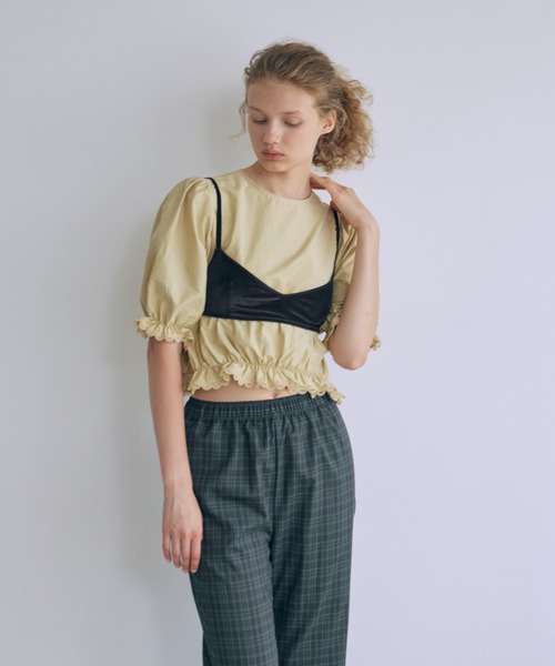 EN NEUME（エンノイム）の「Lace Trim Volume Tops（シャツ/ブラウス・レディース・イエロー/ホワイト/ブラック/ブラウン・FREE）」の21枚目の写真