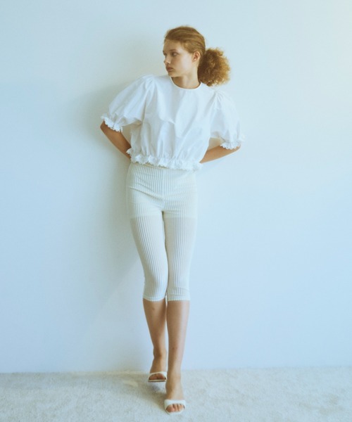 EN NEUME（エンノイム）の「Lace Trim Volume Tops（シャツ/ブラウス・レディース・イエロー/ホワイト/ブラック/ブラウン・FREE）」の6枚目の写真