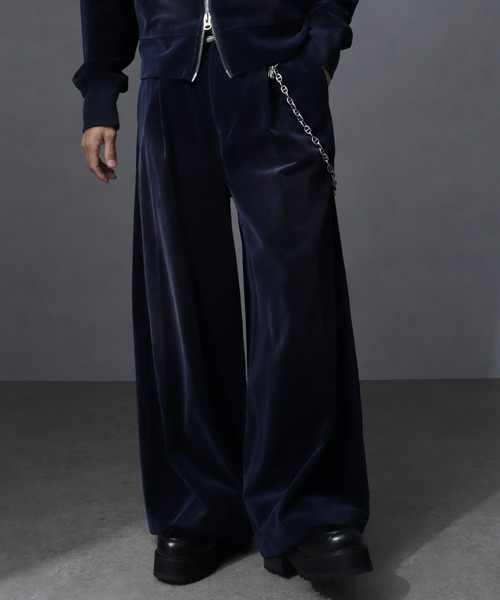 welise（ウェライズ）の「【welise/ウェライズ】ヴィンテージベルベット ワイドバギーフレアスラックス（スラックス・メンズ・チャコールグレー/ブラック/レッド/ネイビー・L/M/S）」の3枚目の写真