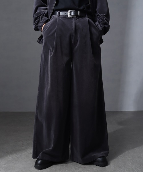 welise（ウェライズ）の「【welise/ウェライズ】ヴィンテージベルベット ワイドバギーフレアスラックス（スラックス・メンズ・チャコールグレー/ブラック/レッド/ネイビー・L/M/S）」の2枚目の写真