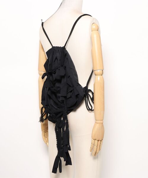 L.H.P（エルエイチピー）の「JUNGDO/ジョンド/FLUTTER GYM SACK（バックパック/リュック・レディース・ブラック/グレー・F）」の6枚目の写真