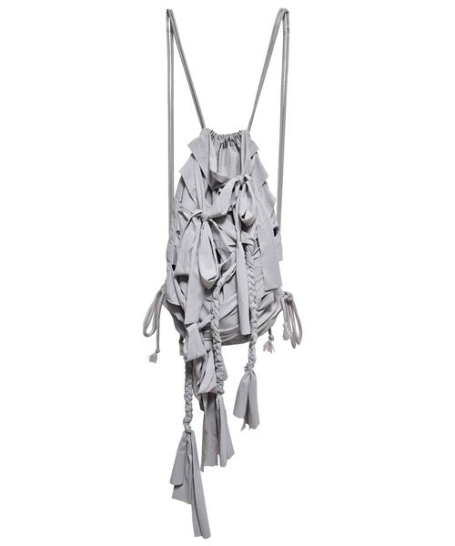 L.H.P（エルエイチピー）の「JUNGDO/ジョンド/FLUTTER GYM SACK（バックパック/リュック・レディース・ブラック/グレー・F）」の2枚目の写真