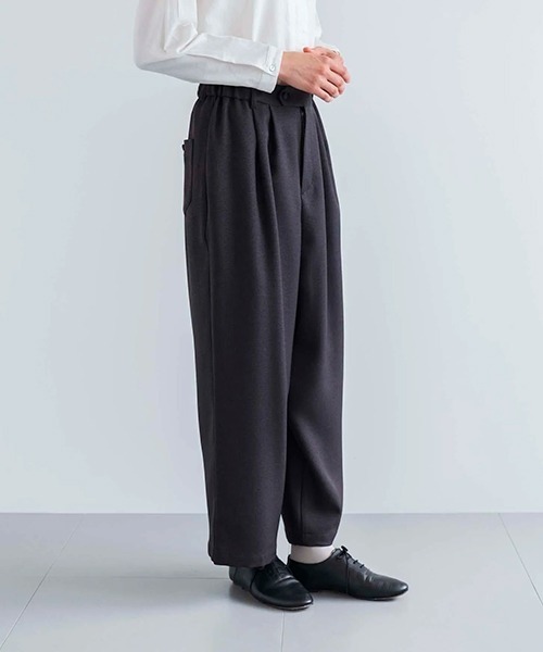 D(ディー)の「ポリエステルツイードのタックパンツ(その他パンツ・レディース・グレー/ブラック・MEDIUM)」の11枚目の写真