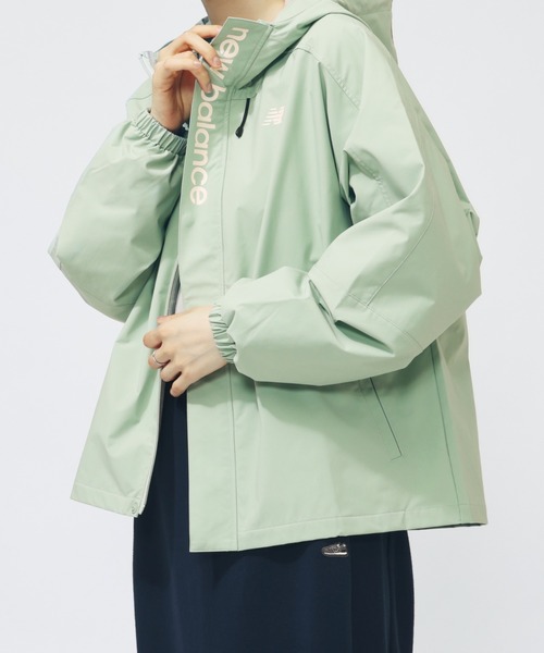 NEW BALANCE（ニューバランス）の「【アルペン限定】 ニューバランス New Balance THE CITY フーデッドウーブンジャケット（ブルゾン・レディース・アイボリー/ブラック/グリーン・S/M/L/XL）」の3枚目の写真