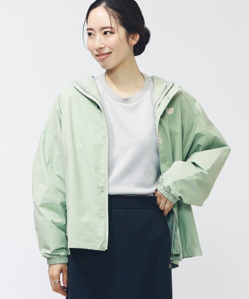 NEW BALANCE（ニューバランス）の「【アルペン限定】 ニューバランス New Balance THE CITY フーデッドウーブンジャケット（ブルゾン・レディース・アイボリー/ブラック/グリーン・S/M/L/XL）」の4枚目の写真