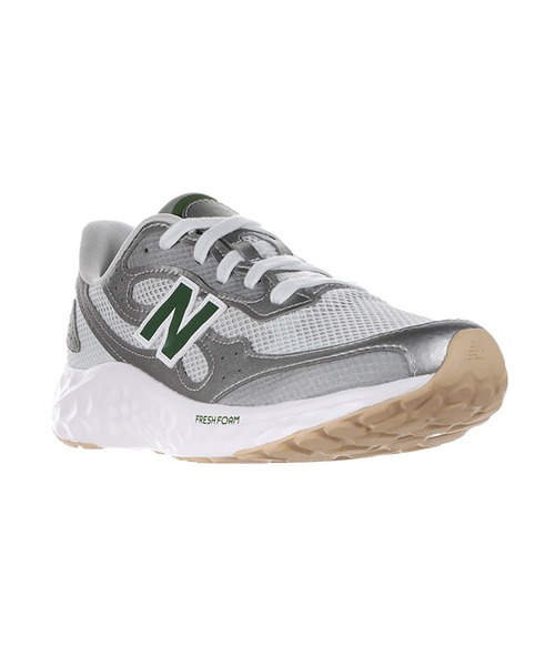 NEW BALANCE(ニューバランス)の「【New Balance/ニューバランス】NB MARISTA4 2E フレッシュフォーム アリシ(スニーカー・メンズ・シルバー・26.0cm/25.5cm/25.0cm/28.0cm/27.5cm/27.0cm/26.5cm)」の6枚目の写真