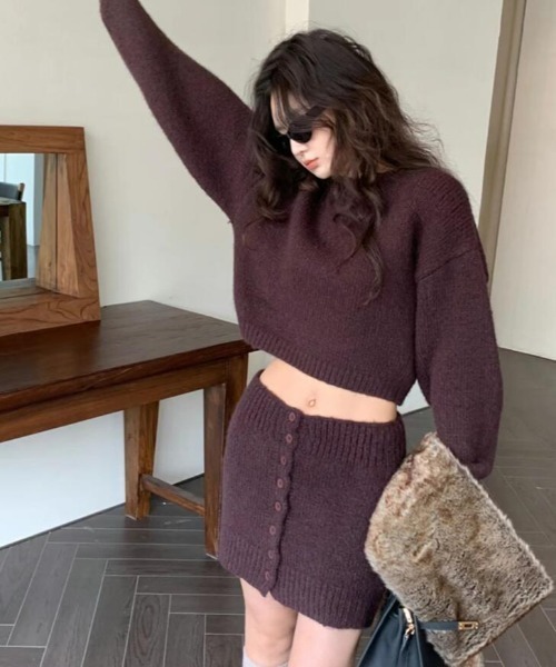 セール】ボリュームスリーブトップスとボタンデザインミニ