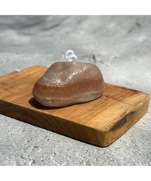 tone（トーン）の「【musk】グレージュ×ブラウンのカラーのストーンキャンドル(MA)（キャンドル）」