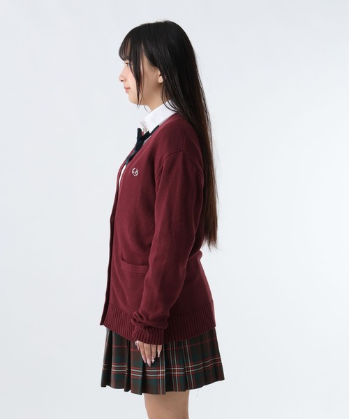 GLOBAL WORK(グローバルワーク)の「ロゴ刺繍スクールカーディガン/AND YUA ANY/593404(カーディガン/ボレロ・キッズ・ベージュ/ネイビー/ワインレッド/ホワイト系その他3・MEDIUM/LARGE)」の12枚目の写真