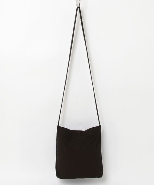 yoko sakamoto（ヨーコサカモト）の「【YOKO SAKAMOTO】 RESEARCHER BAG - MEDIUM（ショルダーバッグ・メンズ・ブラウン・FREE）」の2枚目の写真