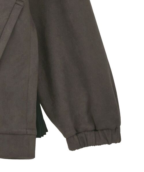 YECCA VECCA(イェッカヴェッカ)の「サイドプリーツノーカラーブルゾン(ブルゾン・レディース・モカ/ブラウン・FREE)」の4枚目の写真