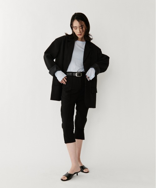 VION(ヴィオン)の「Capri pants / カプリパンツ(スラックス・レディース・チャコールグレー/ブラック・SMALL/MEDIUM)」の3枚目の写真