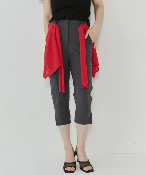 VION(ヴィオン)の「Capri pants / カプリパンツ(スラックス・レディース・チャコールグレー/ブラック・SMALL/MEDIUM)」の22枚目の写真