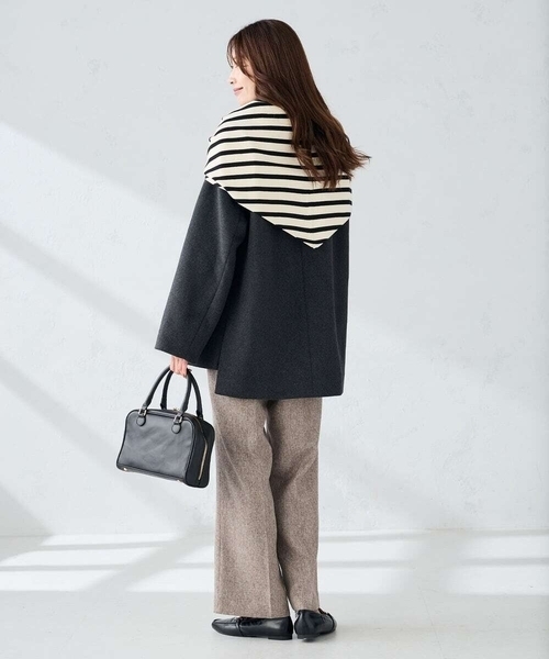 a.v.v(アーヴェヴェ)の「三角ニットストール(ストール/ショール・レディース・レッド/アイボリー/グレー・38)」の22枚目の写真