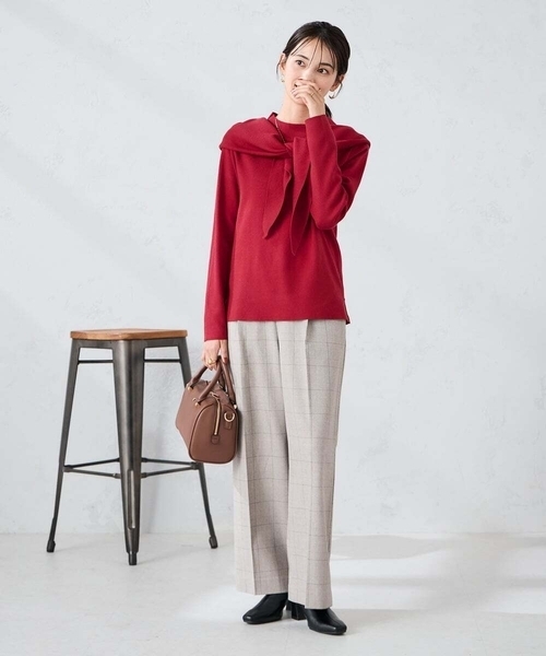 a.v.v(アーヴェヴェ)の「三角ニットストール(ストール/ショール・レディース・レッド/アイボリー/グレー・38)」の17枚目の写真