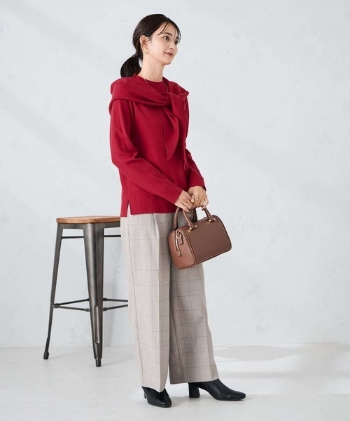 a.v.v(アーヴェヴェ)の「三角ニットストール(ストール/ショール・レディース・レッド/アイボリー/グレー・38)」の16枚目の写真