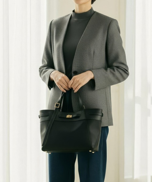 TREASURE TOPKAPI(トレジャートプカピ)の「【TREASURE TOPKAPI】ナイロン レザーコンビ 2way トートバッグ A4対応(トートバッグ・レディース・ブラック/ベージュ・FREE)」の1枚目の写真