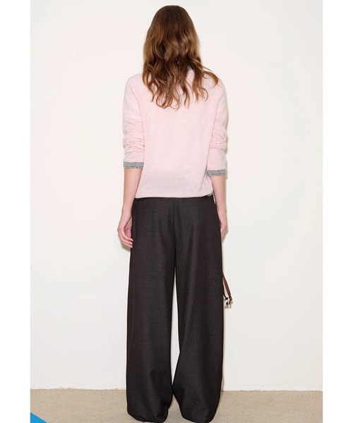 Fano Studios（ファノ ストゥディオズ）の「プリーツデザイン ストレートワイドスラックス FQ25K082【Fano Studios】【2025AW】（スラックス・レディース・チャコールグレー・S/M/L）」の7枚目の写真