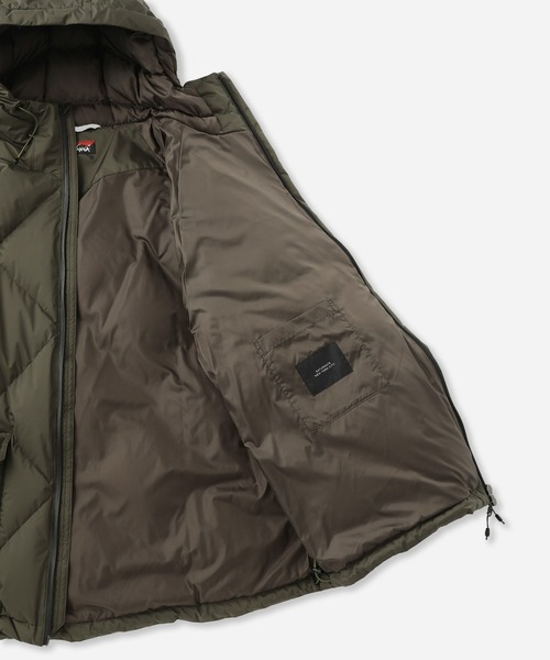 NANGA(ナンガ)の「Nanga × Saturdays NYC Quilted Down Jacket(ダウンジャケット/コート・メンズ・オリーブ/ブラック・LARGE/MEDIUM/SMALL/X-LARGE)」の13枚目の写真
