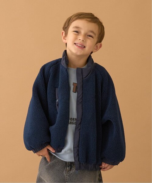 b・ROOM（ビールーム）の「ボリュームシルエットボアジャケット（ブルゾン・キッズ・ピンク/ネイビー/アイボリー/グレー・140cm/120cm/130cm/100cm/110cm/150cm）」の3枚目の写真