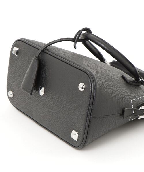 Maison Margiela（メゾンマルジェラ）の「Maison Margiela / メゾン マルジェラ：【レディース】5AC MINI：S56WG0082-P4455[ANN]（ボストンバッグ・レディース・ブラック・FREE）」の3枚目の写真